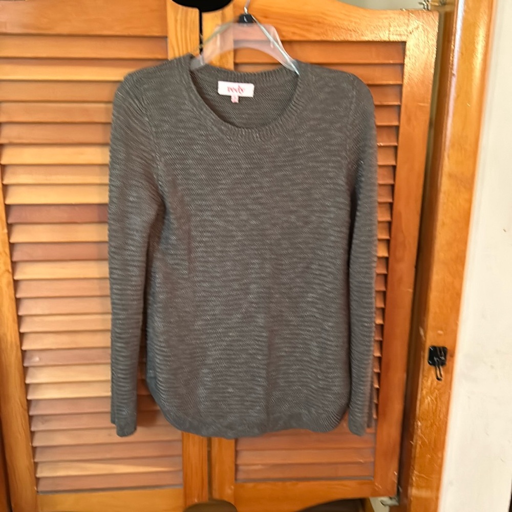 Redy Olive green XS long sleeve sweater.